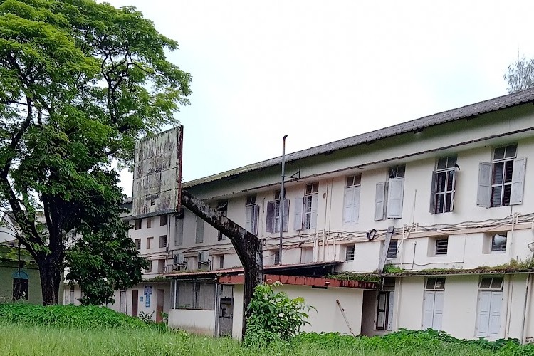 Sree Narayana Mangalam College, Ernakulam