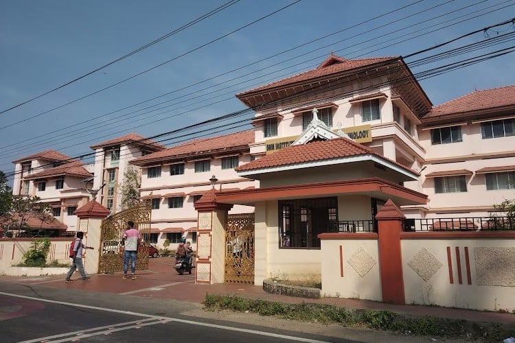 Sree Narayana Mangalam College, Ernakulam