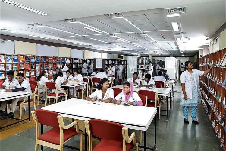 Sri Manakula Vinayagar Medical College and Hospital, Pondicherry