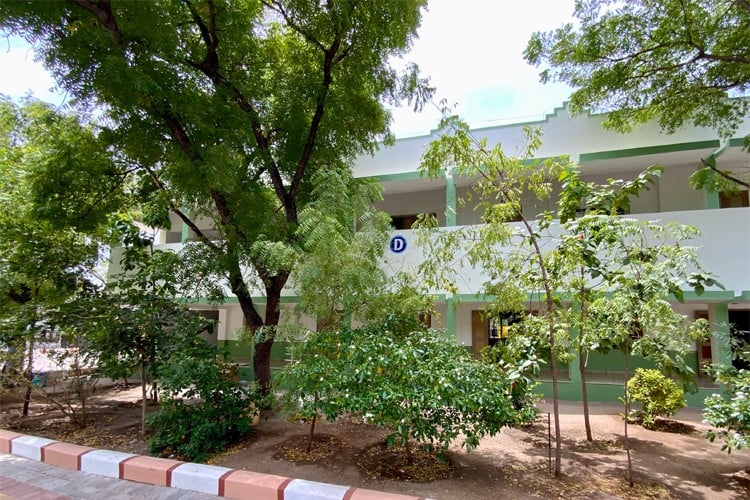 Sri S. Ramasamy Naidu Memorial College, Sattur