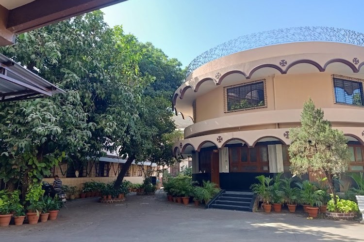 St Teresa's Institute of Education, Mumbai