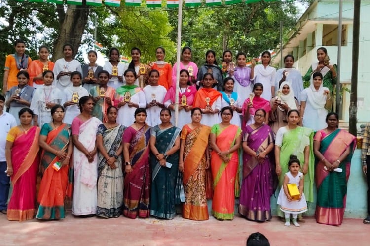 SVD Government Degree College for Women, Nidadavole