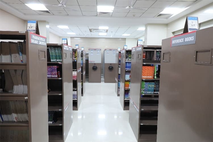 SVKM's Institute of Pharmacy, Dhule