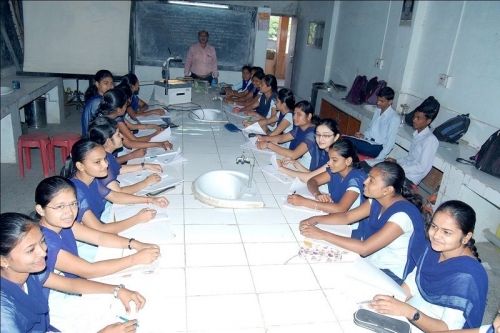 Swami Muktanand College of Science, Nashik