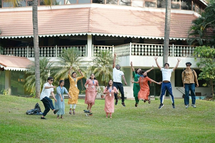 Swami Vivekananda Yoga Anusandhana Samsthana, Bangalore