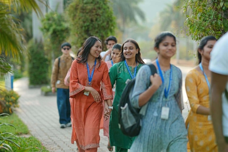 Swami Vivekananda Yoga Anusandhana Samsthana, Bangalore