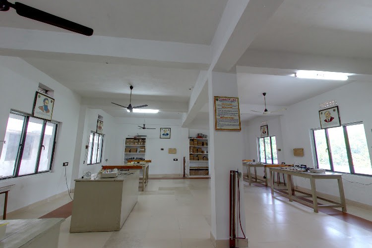 Swarnandhra College of Engineering and Technology, West Godavari