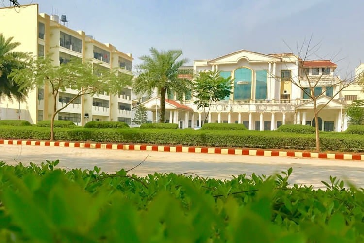 Teerthanker Mahaveer University, Faculty of Education, Moradabad