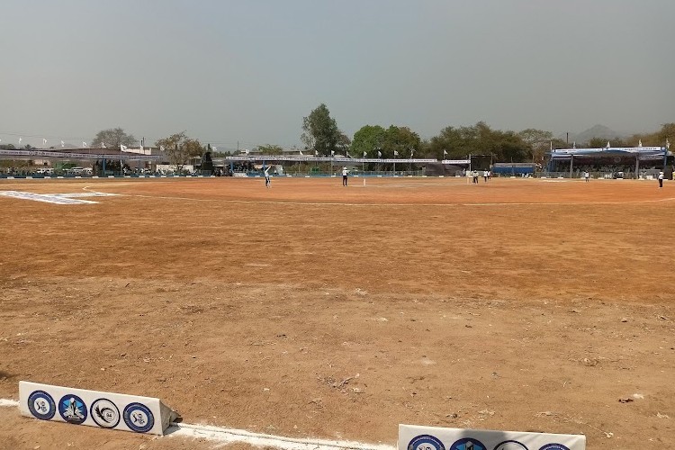 Universal College of Engineering, Thane