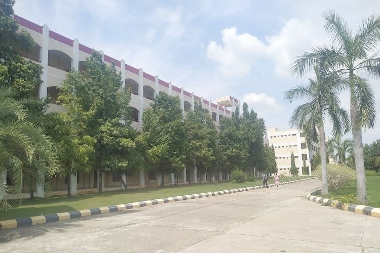 V.R.S College of Engineering and Technology, Villupuram