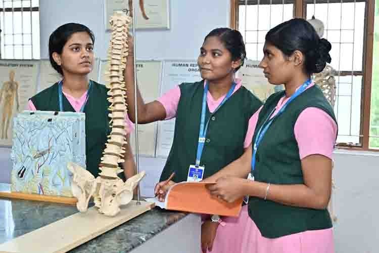 Vellalar College of Nursing, Erode