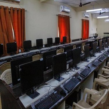 Vidyabharti Trust College of Master in computer Application, Surat