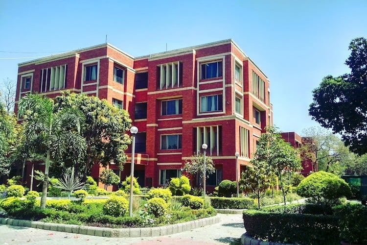 Vivekananda College, New Delhi