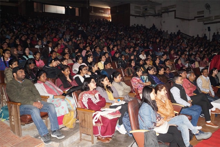 Vivekananda College, New Delhi