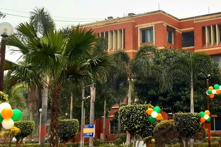 Vivekananda College, New Delhi