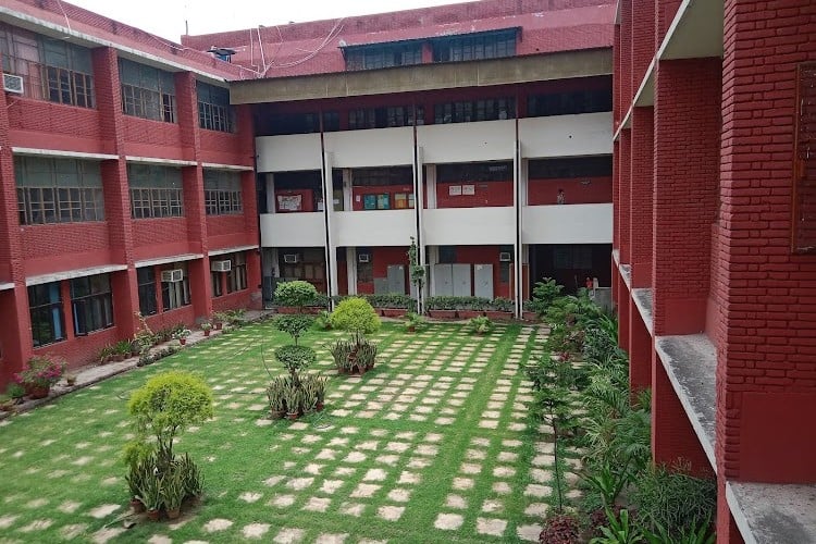 Vivekananda College, New Delhi