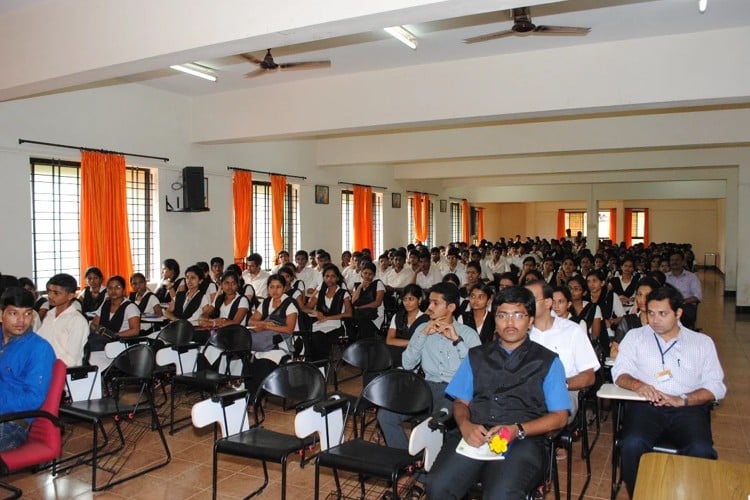 Vivekananda College of Engineering & Technology, Puttur