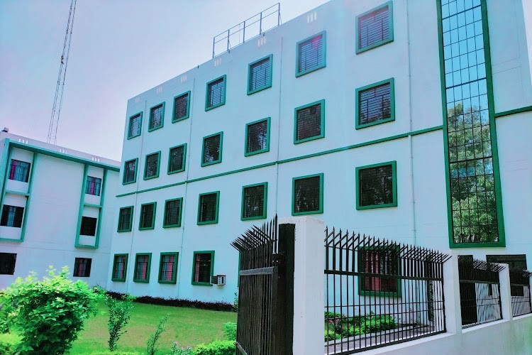 Zee College of Pharmacy, Kanpur